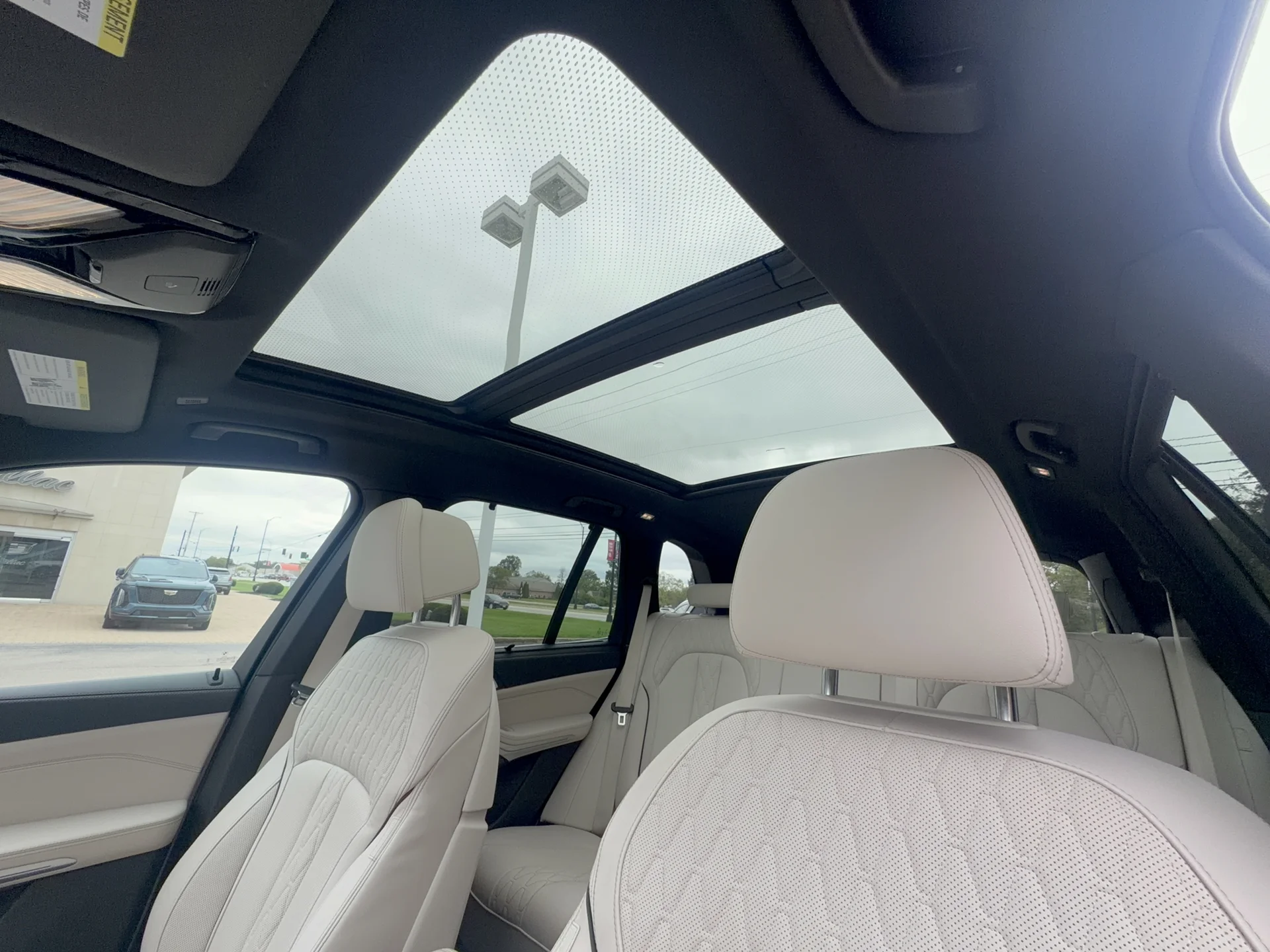 Certified Used 2024 Mineral White Metallic BMW xDrive50e image 25