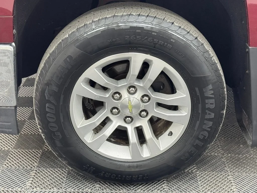 Used 2014 DEEP RUBY METALLIC Chevrolet LT image 12