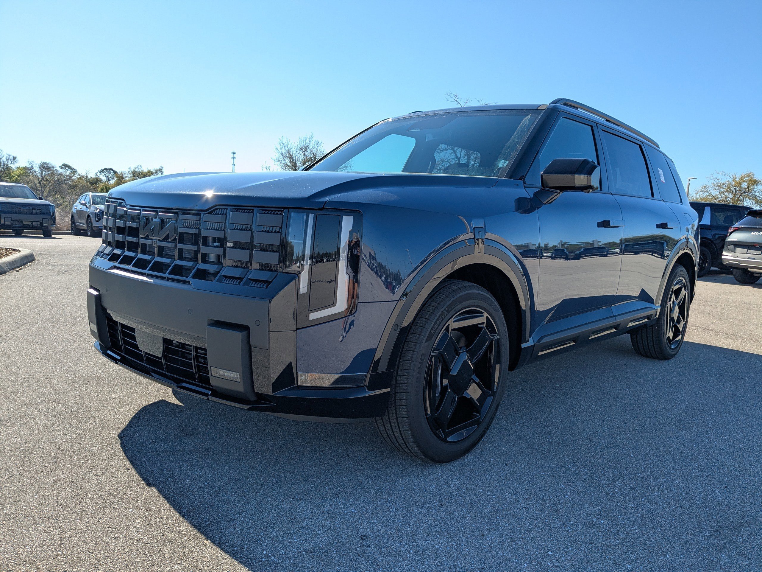 New 2027 Midnight Lake Blue Kia X-LINE SX image 9