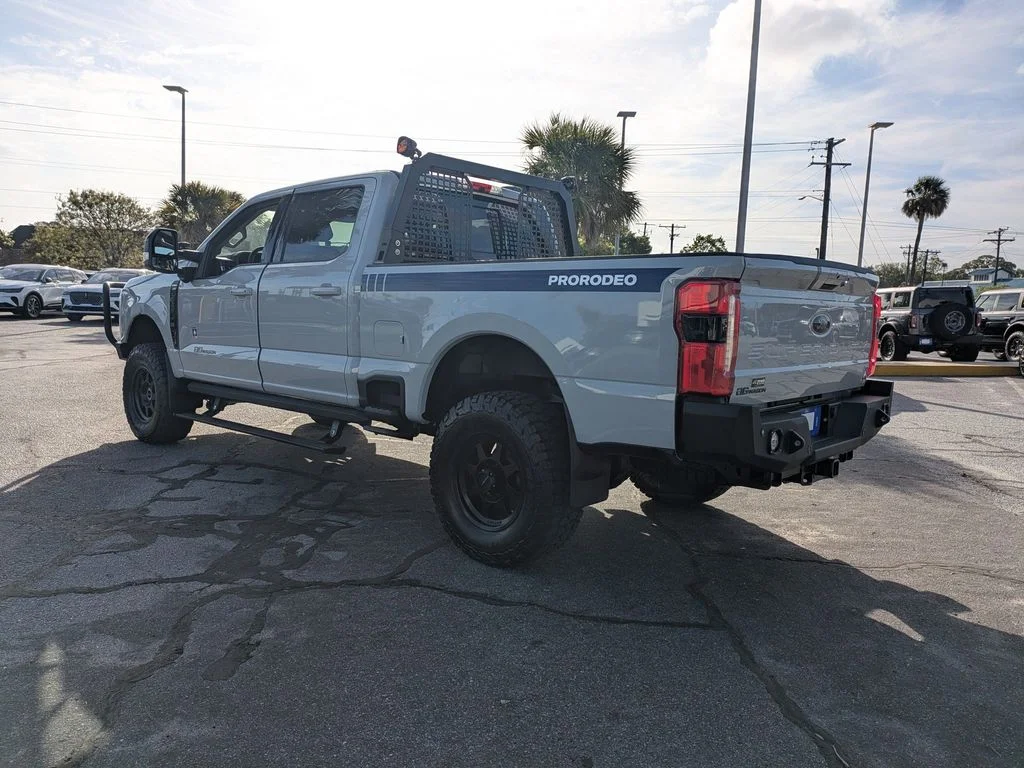 New 2026 Avalanche Ford Lariat image 6