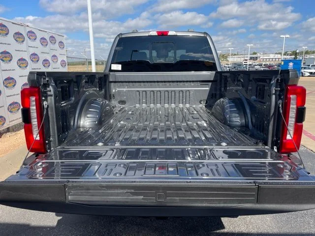 2026 Ford F-250 Super Duty Lariat - Photo 6