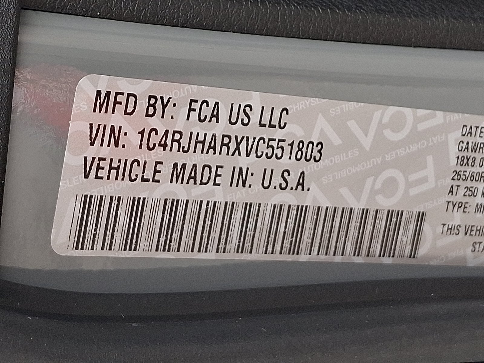 New 2027 Sting-Gray Clear-Coat Paint Jeep Laredo Altitude 4x4 image 17