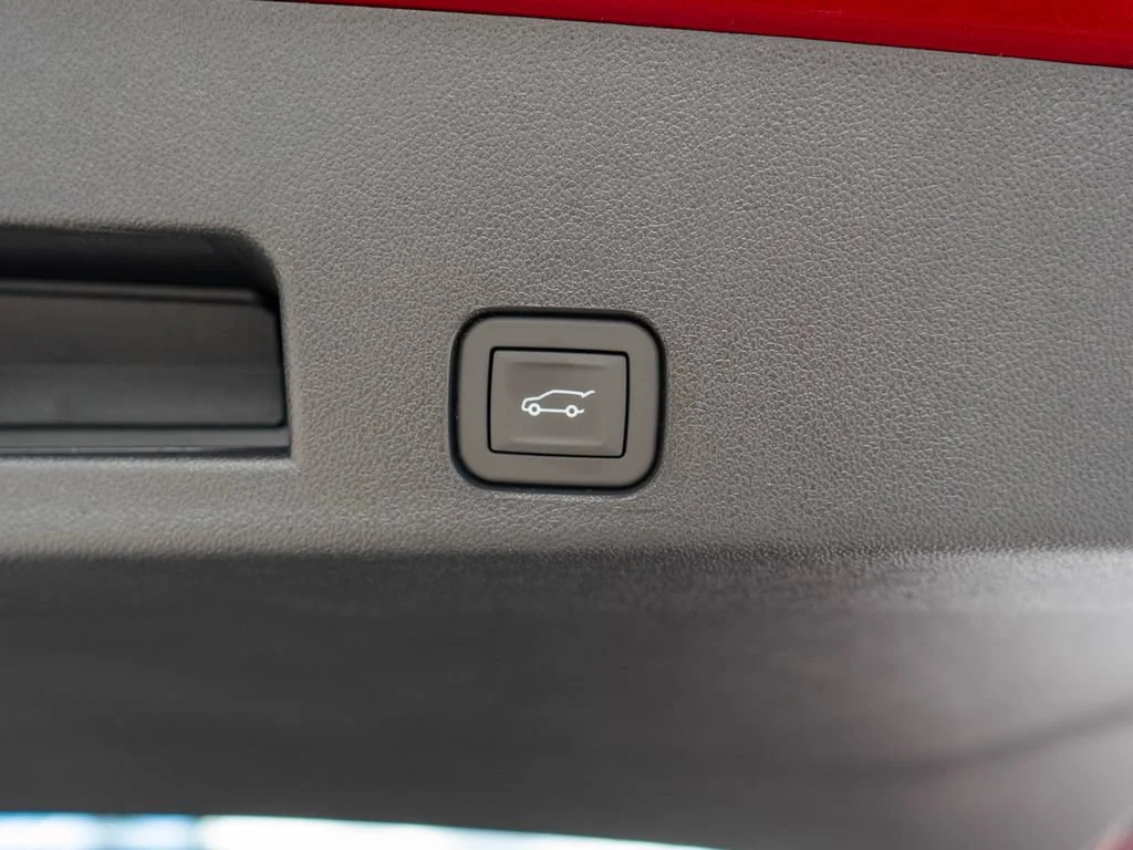 New 2026 Volcanic Red Tintcoat GMC Elevation image 34