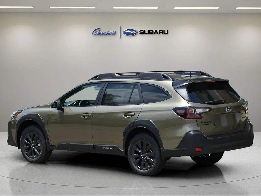 Used 2025 Autumn Green Metallic Subaru Onyx Edition image 6