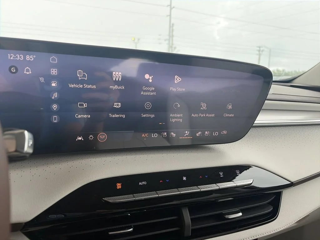 New 2026 Cherry Red Tintcoat Buick Avenir image 19
