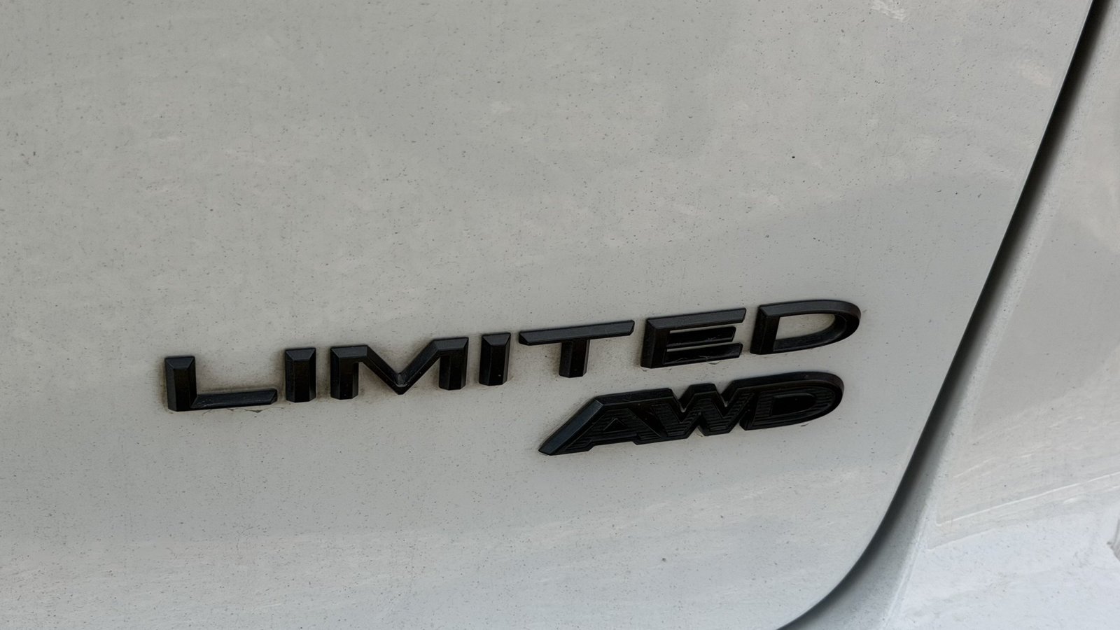 Certified Used 2023 Bright White Clearcoat Chrysler Limited image 9