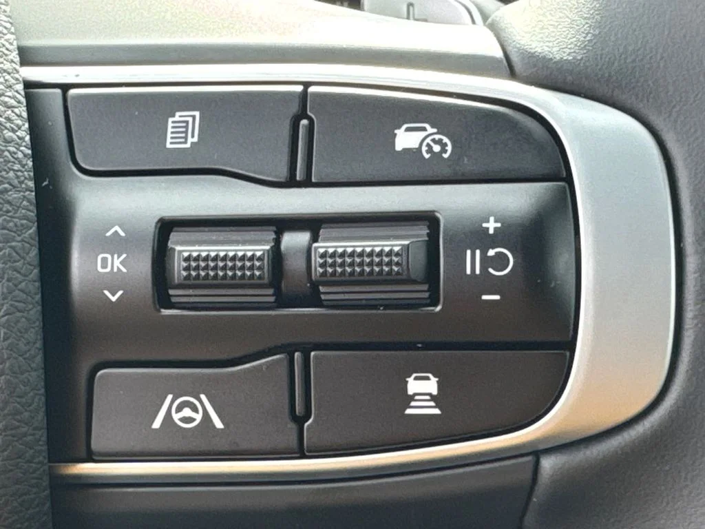 2026 Kia K5 GT - Photo 39