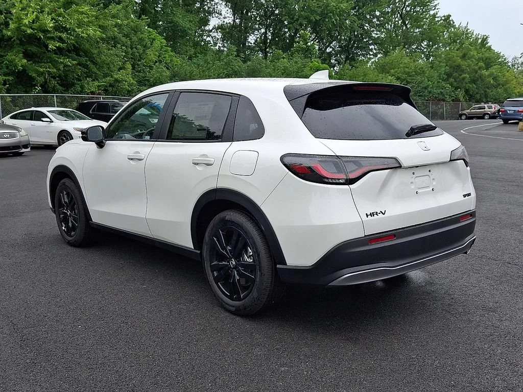 New 2027 Platinum White Pearl Honda Sport image 4