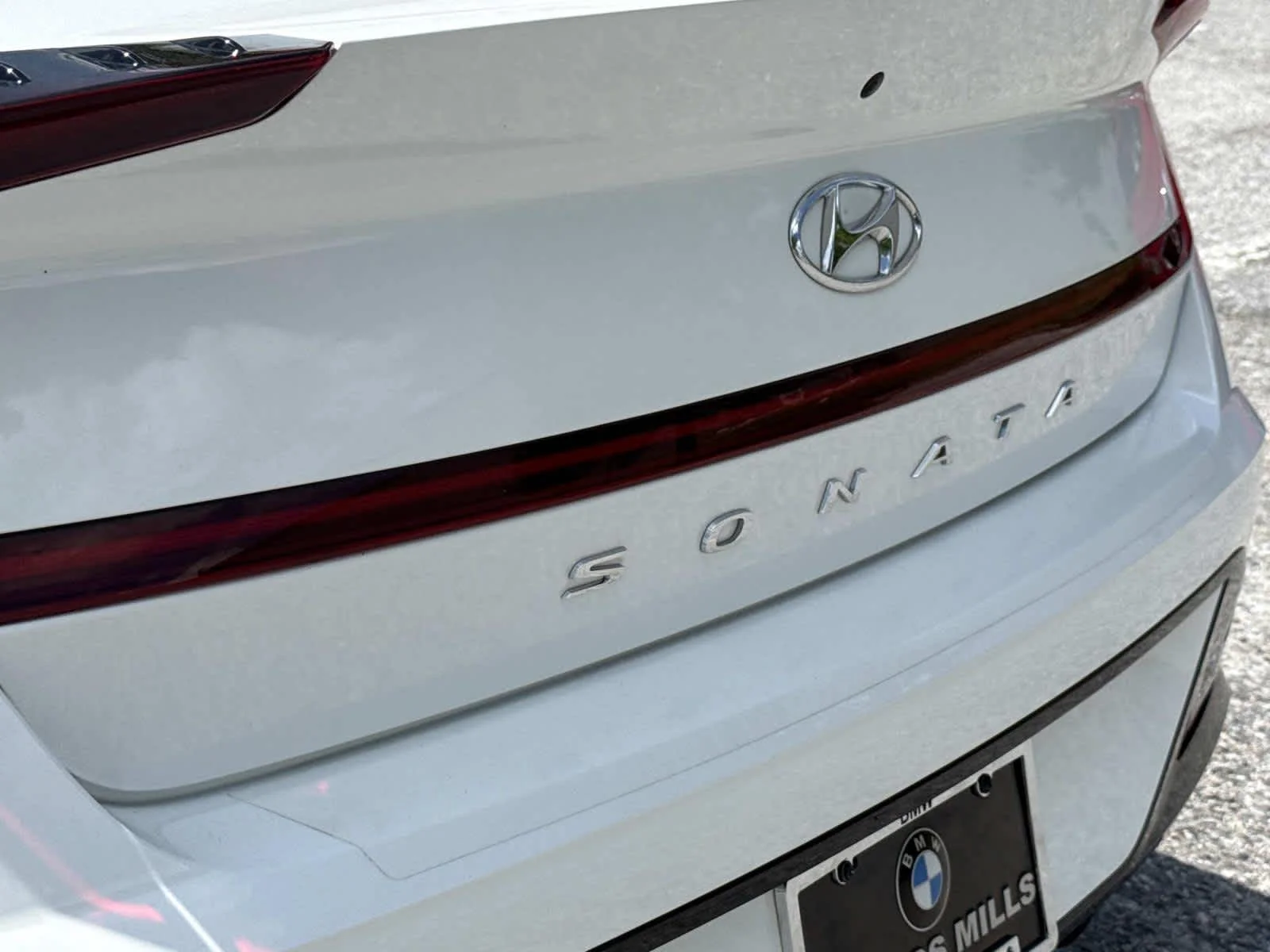 Used 2023 Serenity White Hyundai SEL image 21