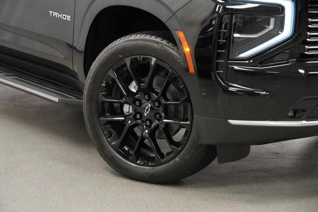 New 2026 Black Chevrolet High Country image 10