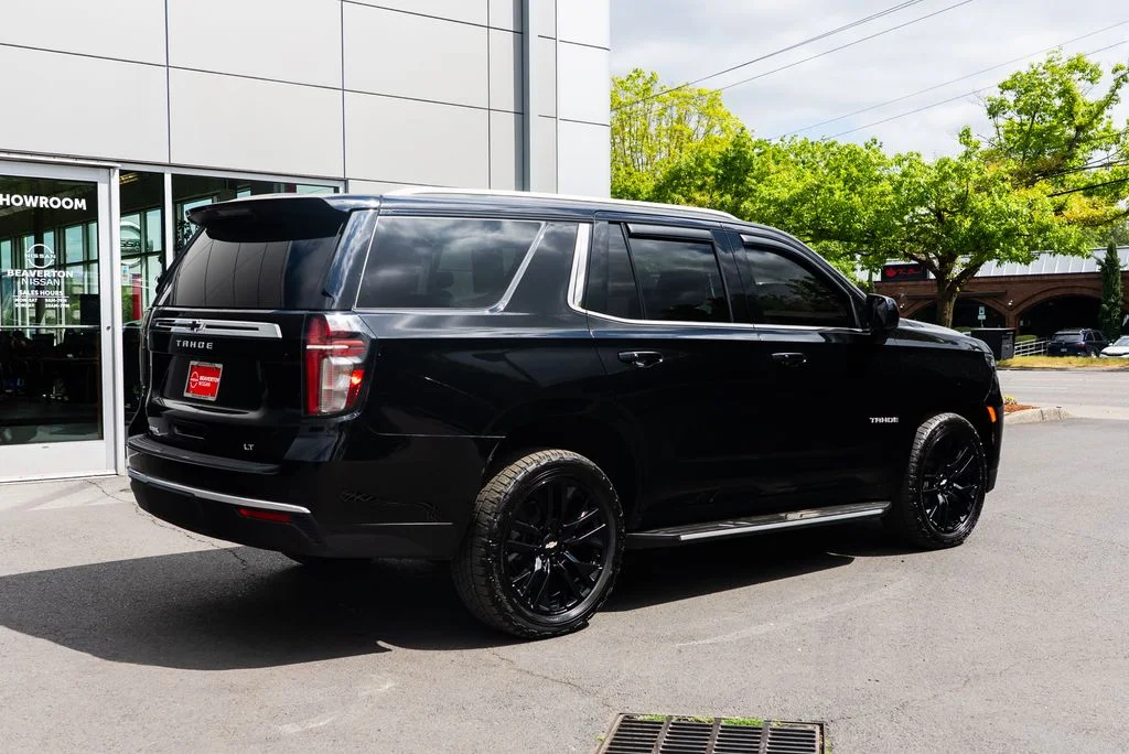 Used 2021 Black Chevrolet LT image 6