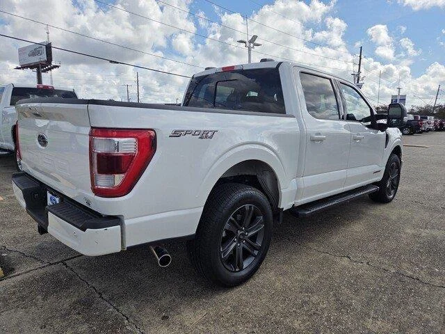 Used 2023 Star White Metallic Tri-Coat Ford LARIAT image 5