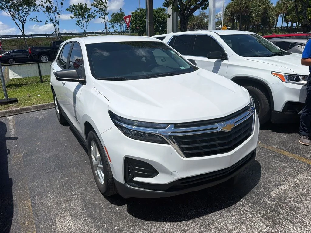 Used 2024 Summit White Chevrolet LS image 3