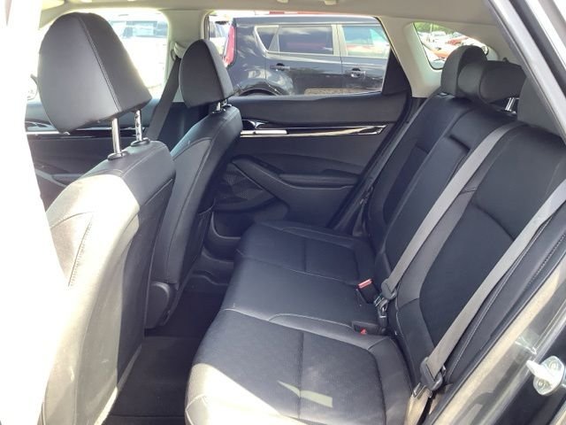 Used 2022 Black Kia EX image 10