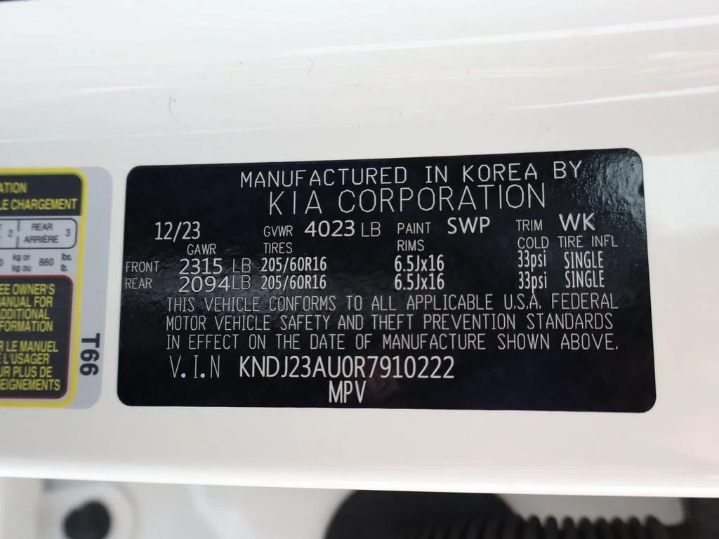 Used 2024 White Kia LX image 46