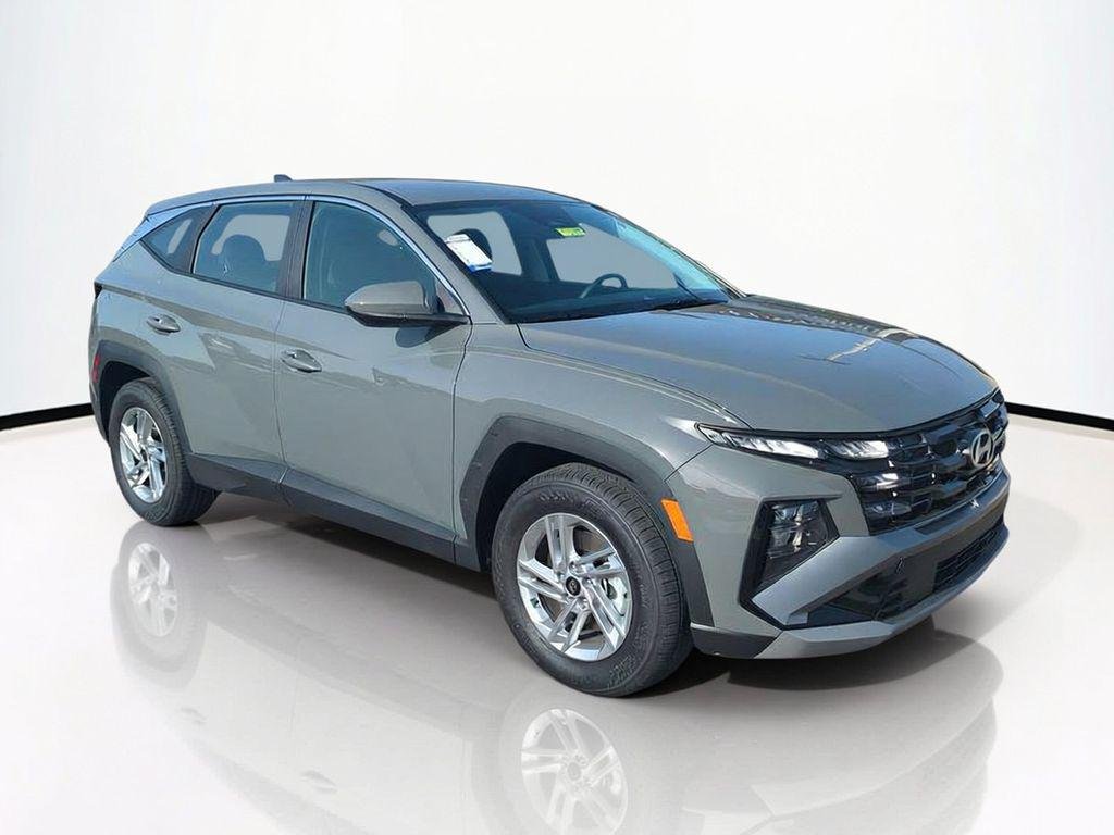 New 2026 Gray Hyundai SE FWD image 2
