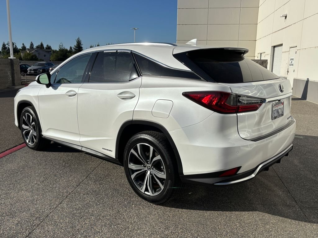 Used 2021 White Pearl Lexus 450h image 7