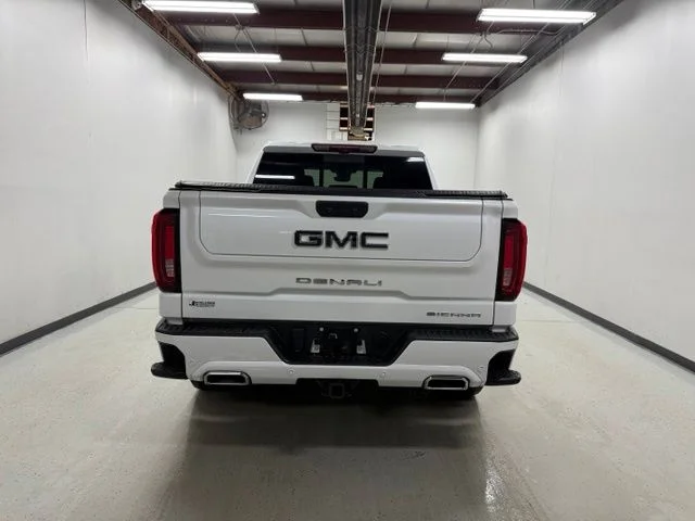 Used 2023 White GMC Denali Ultimate image 5