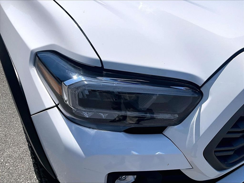 Used 2023 White Toyota TRD Off-Road image 33