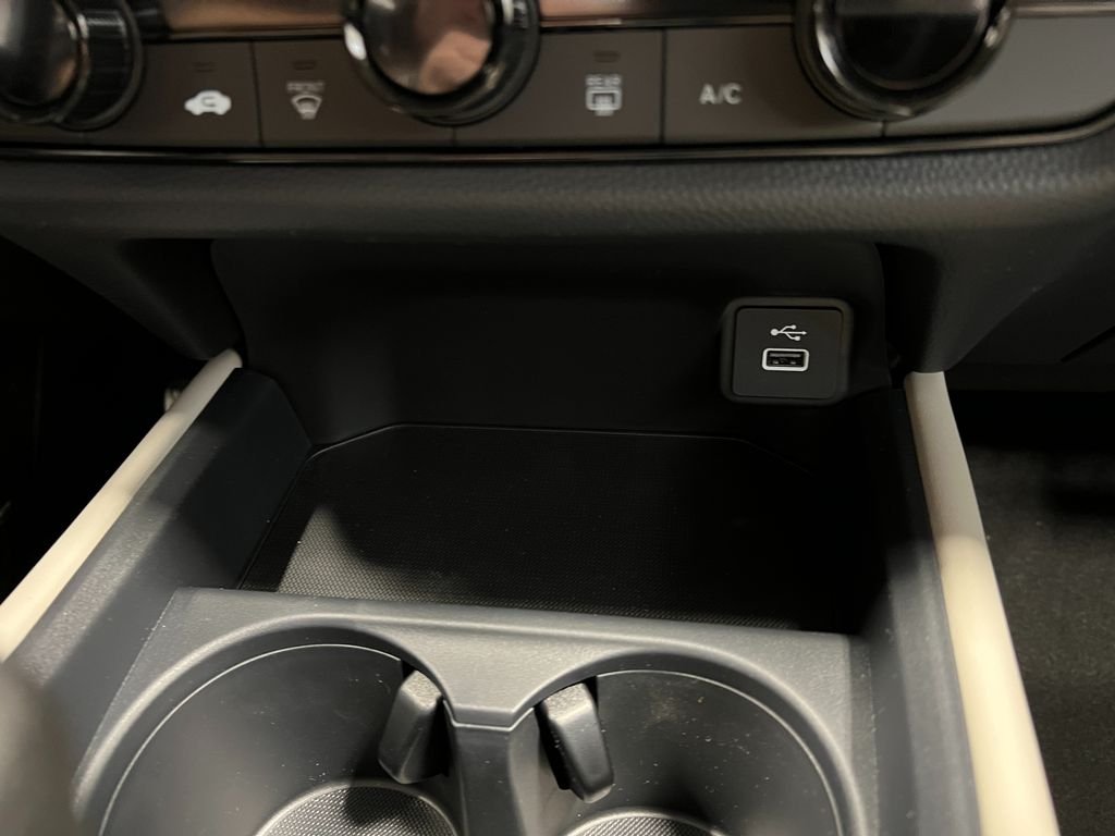 2025 Honda HR-V LX - Photo 20