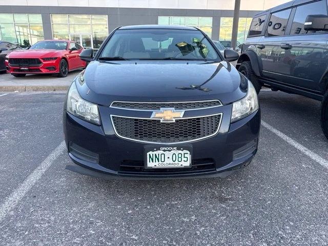 Used 2014 Blue Chevrolet LS image 2