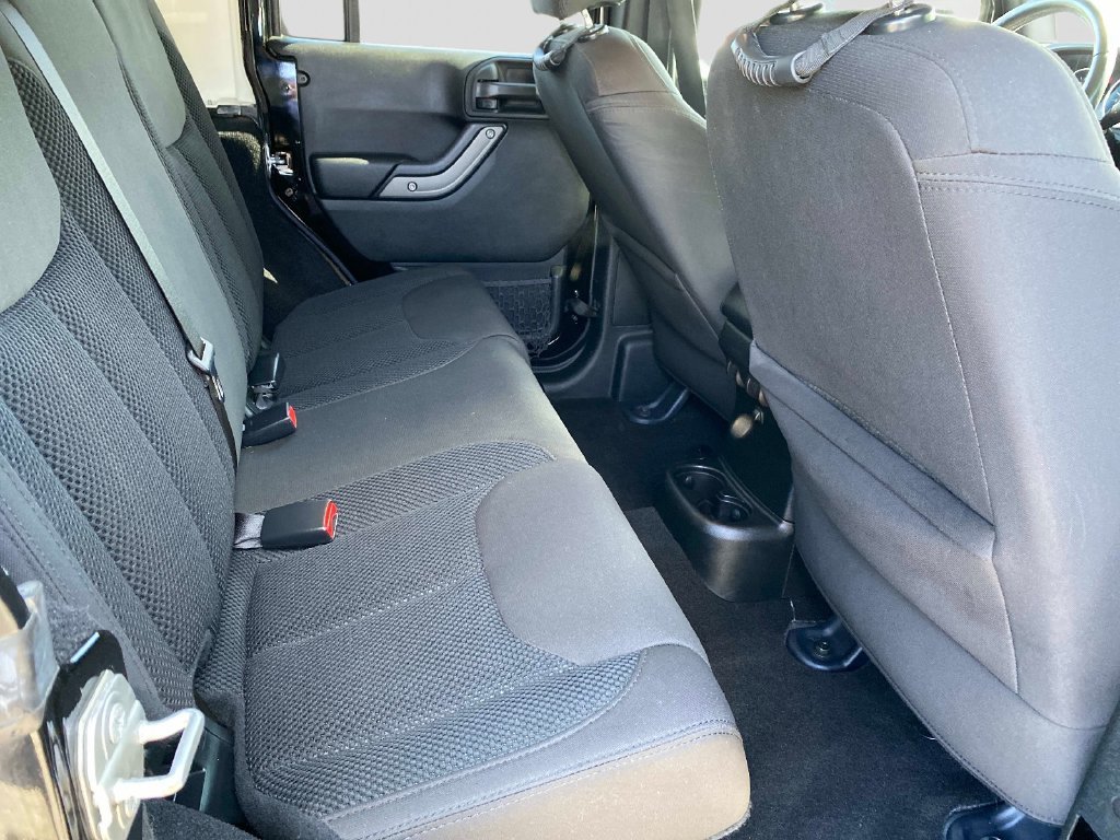 Used 2017 Black Jeep Unlimited Sport image 24