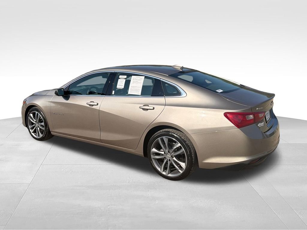 Used 2025 Gray Chevrolet LT image 3
