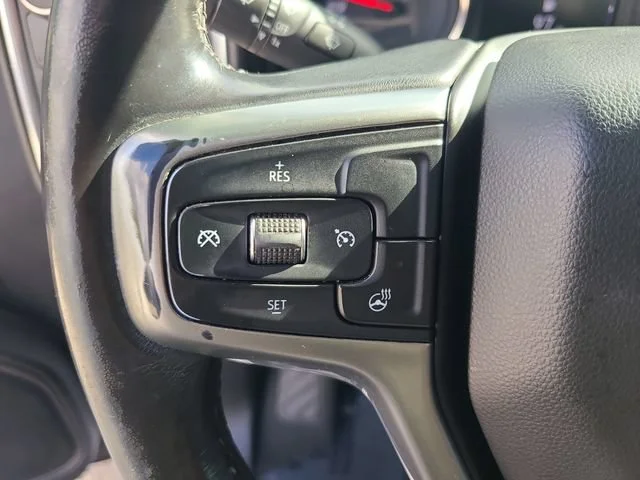 Used 2020 SUMMIT WHITE Chevrolet LT image 24