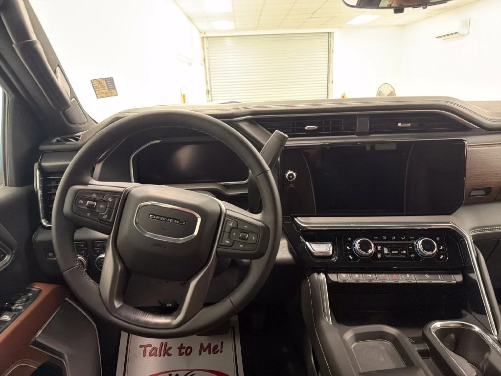 2026 GMC Sierra 3500HD Denali Ultimate - Photo 16