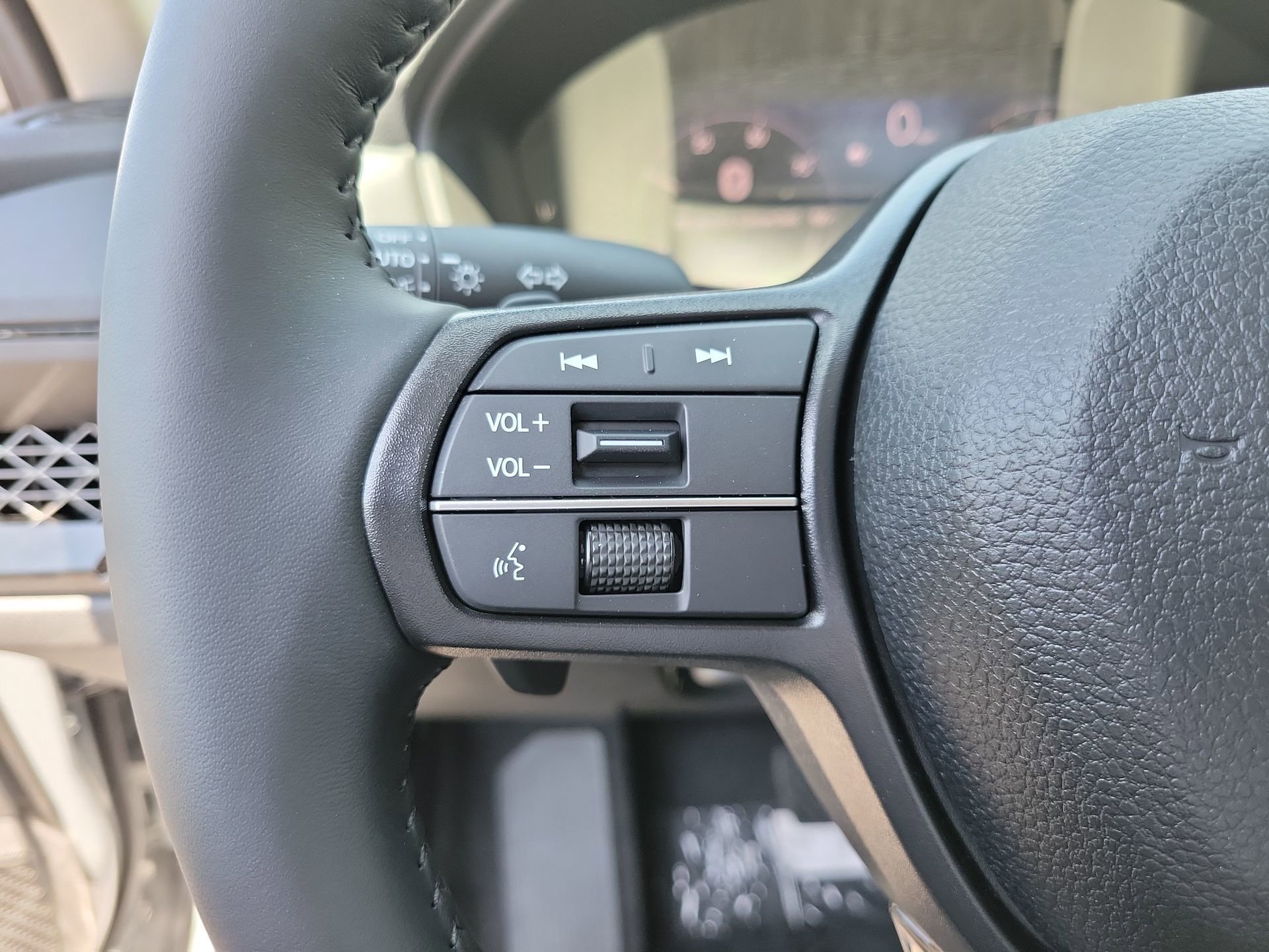 New 2026 Urban Gray Pearl Honda EX-L image 29
