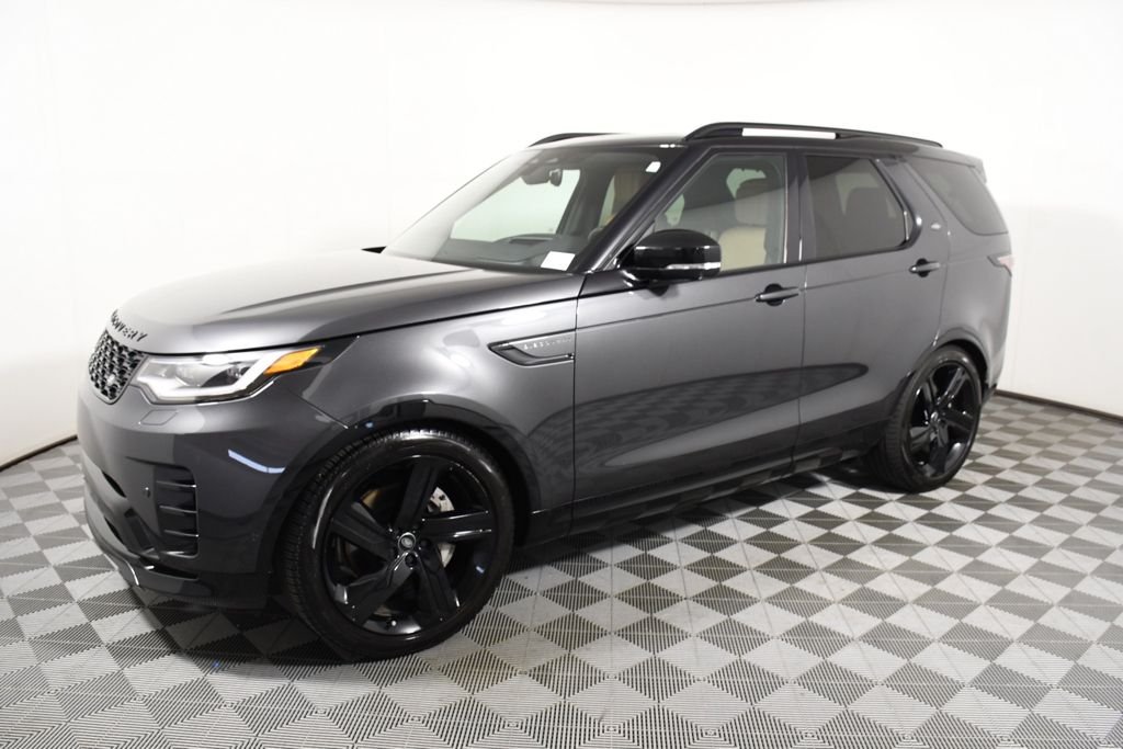Used 2024 Land Rover Discovery Dynamic SE with VIN SALRL2EXXR2496693 for sale in Richfield, Minnesota