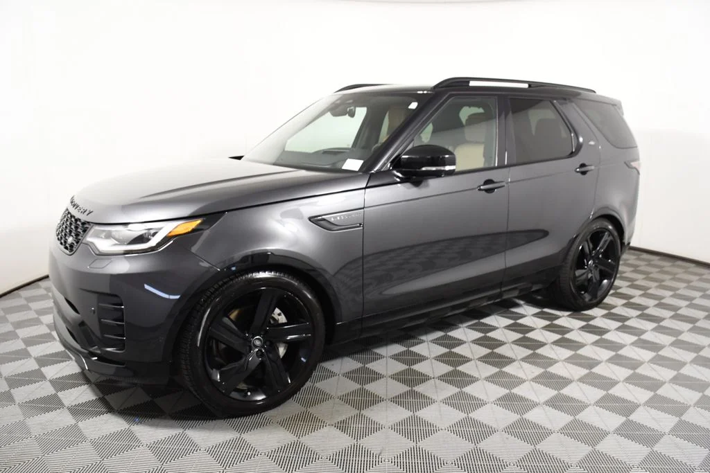 Used 2024 Land Rover Discovery Dynamic SE with VIN SALRL2EXXR2496693 for sale in Richfield, Minnesota