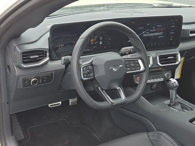 2025 Ford Mustang GT Premium Fastback - Photo 16