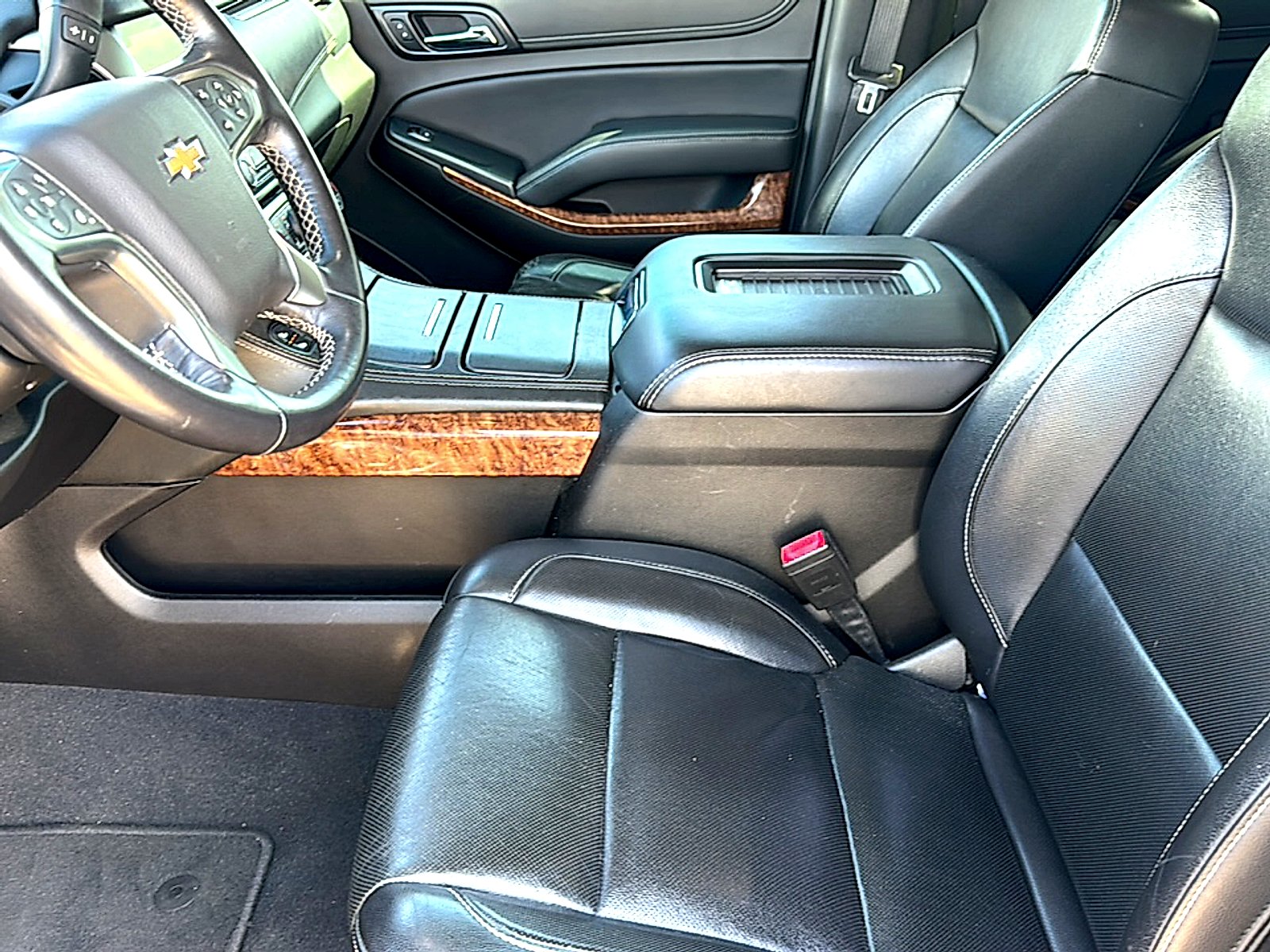 Used 2020 Summit White Chevrolet 2WD Premier image 13