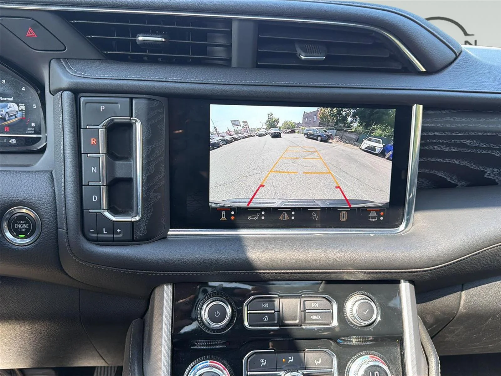 Used 2023 Onyx Black GMC Denali image 17