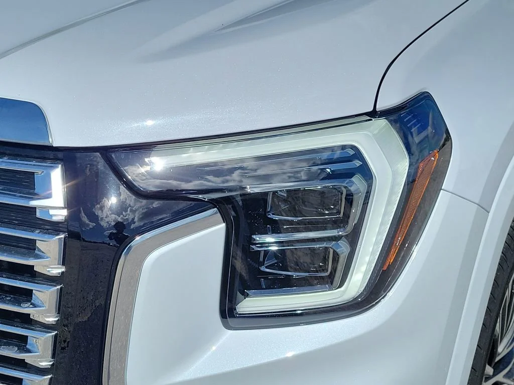 New 2026 Glacier White Tricoat GMC Denali image 26
