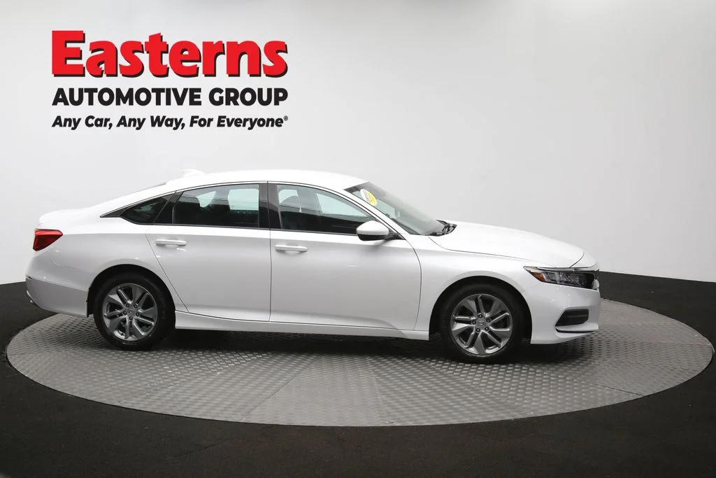 Used 2020 White Honda LX image 43