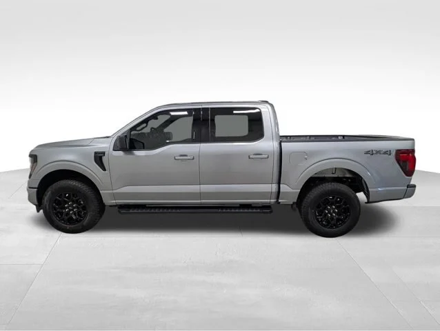 New 2026 Iconic Silver Metallic Ford XLT image 32