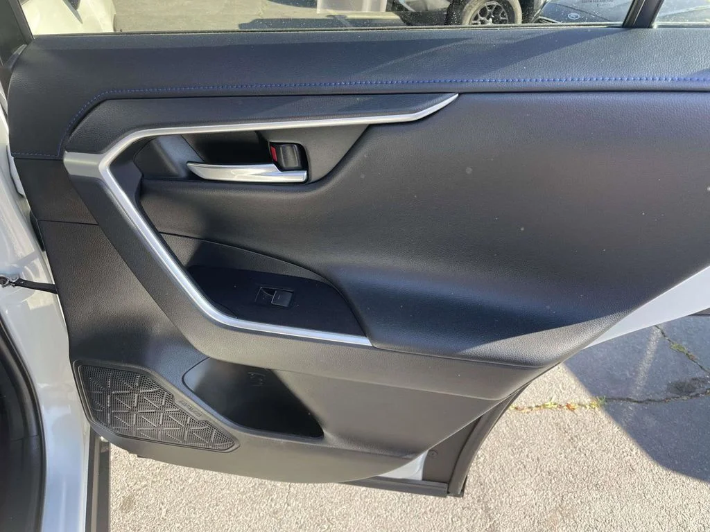 2022 Toyota RAV4 XSE - Photo 45