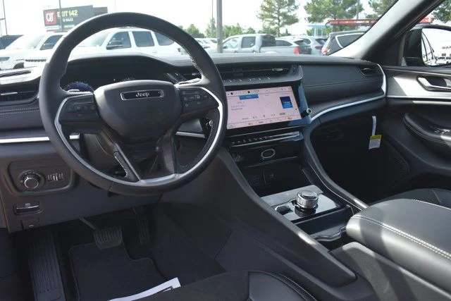 New 2026 Gray Jeep Altitude image 18