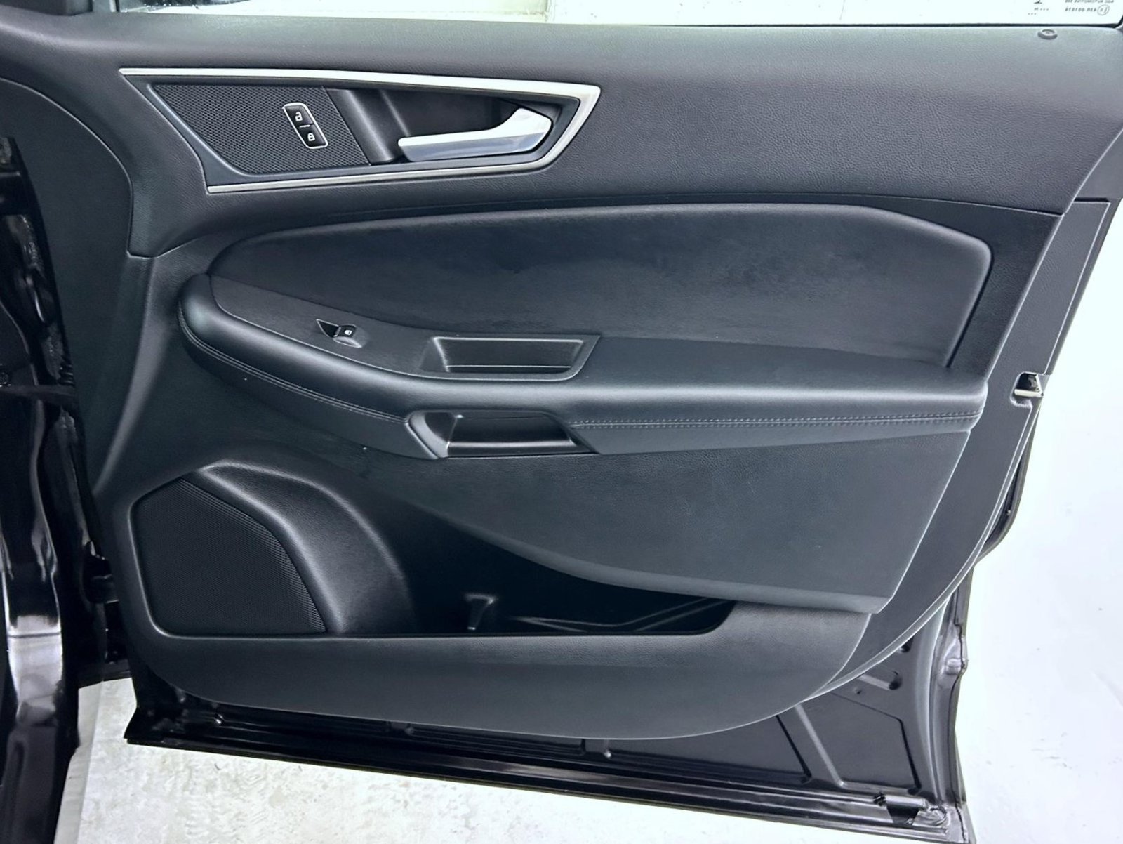 Used 2024 Black Ford SEL image 16