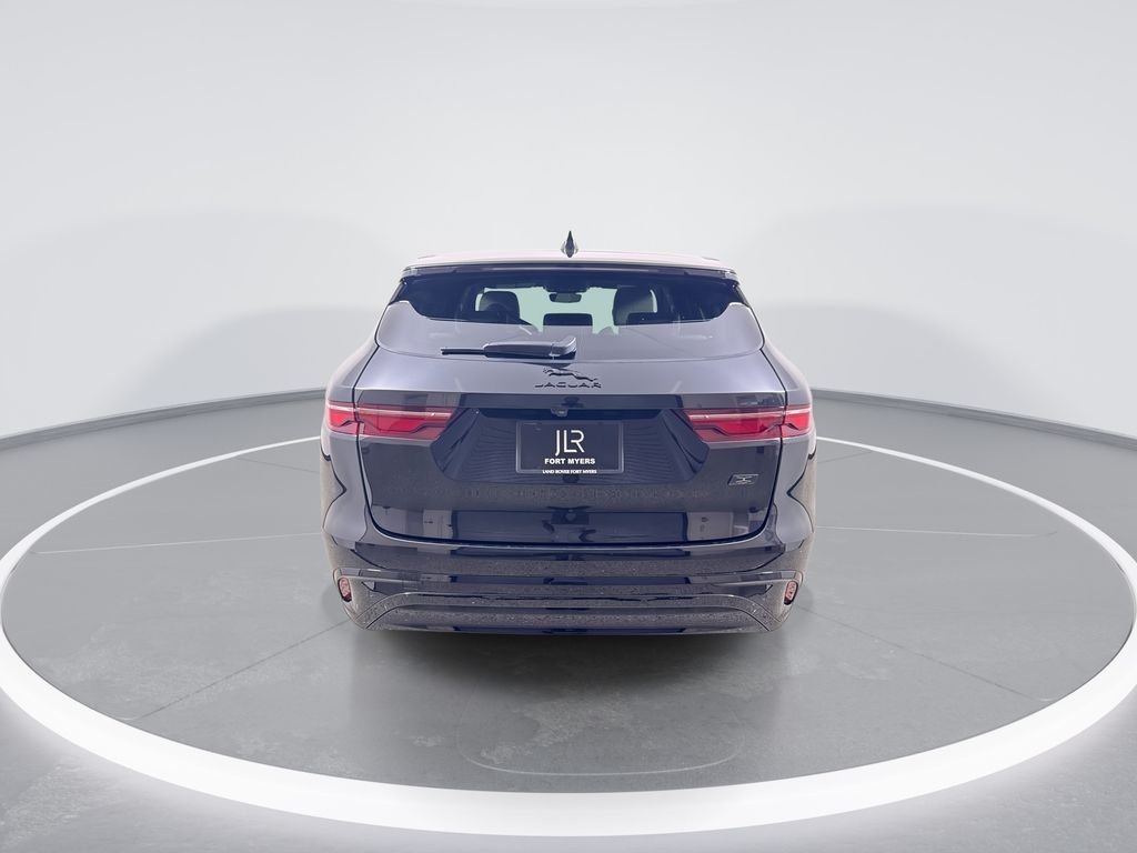 2026 Jaguar F-Pace R-Dynamic S - Photo 7