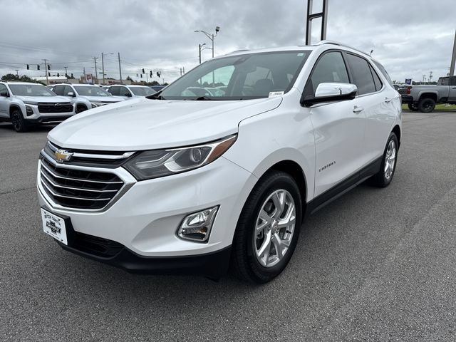 Used 2020 IRIDESCENT PEARL TRICOAT Chevrolet Premier image 26