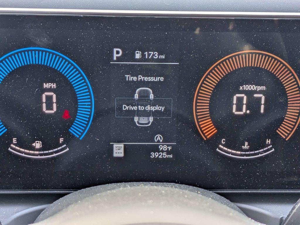 New 2026 Black Hyundai SE FWD image 29