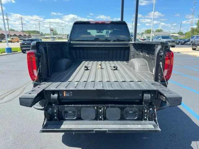 Used 2023 Ebony Twilight Metallic GMC AT4 image 18