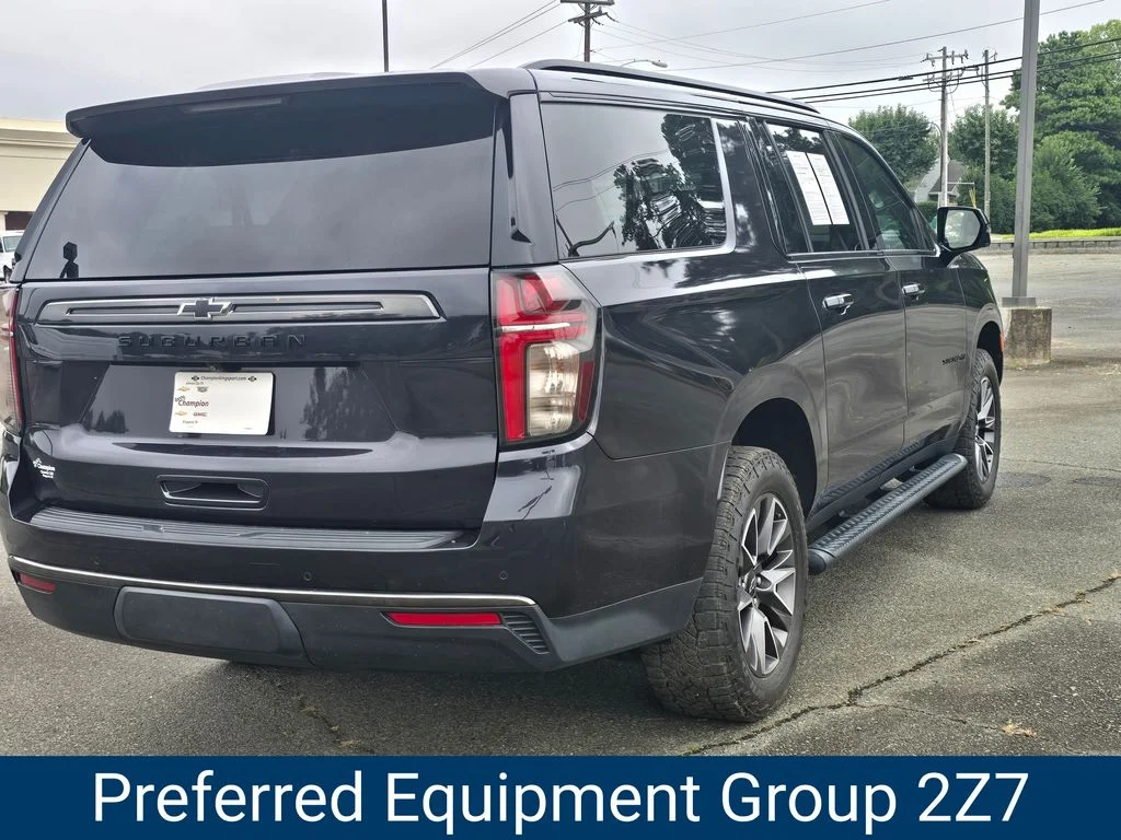 Used 2022 Gray Chevrolet Z71 image 3