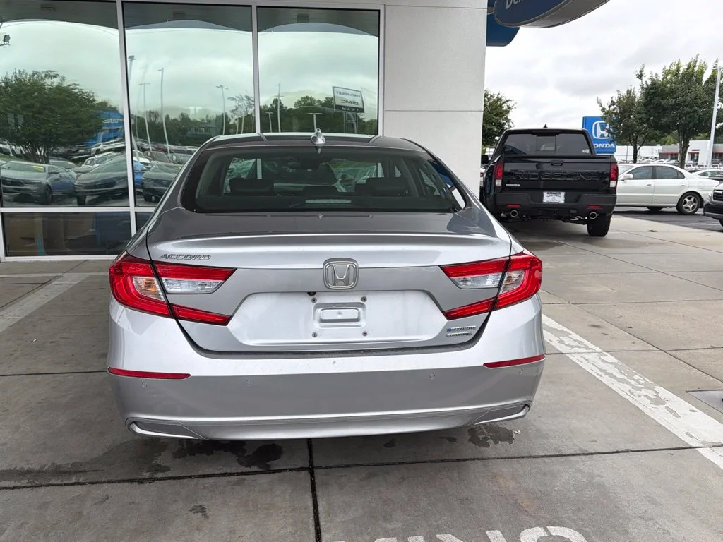 Used 2020 Silver Honda Touring image 5