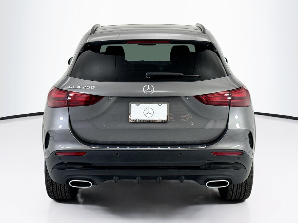 New 2026 Mountain Grey Metallic Mercedes-Benz GLA 250 image 6