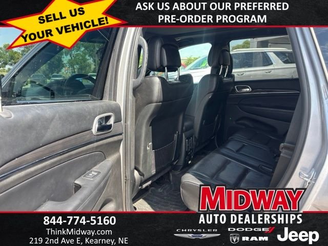 Used 2018 Silver Jeep Overland image 6