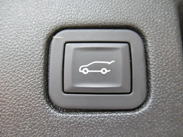 Used 2019 Gray Chevrolet LT image 35